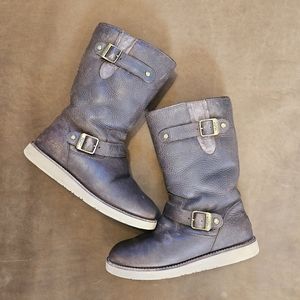 Womens Ugg Leather Boot Dark Drown Size 9